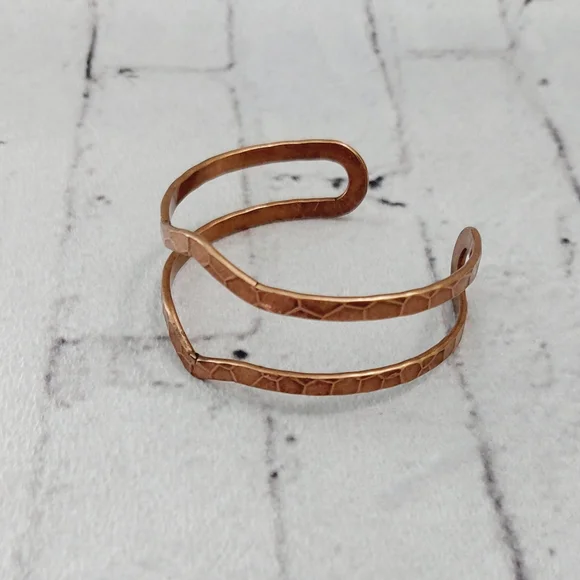 Copper Hammered Cuff Bracelet Item #1697 - Picture 2 of 3